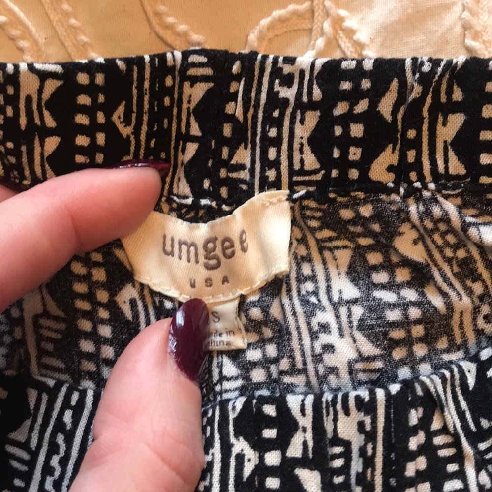 Umgee tribal pattern wide leg pants - Picture 3 of 4